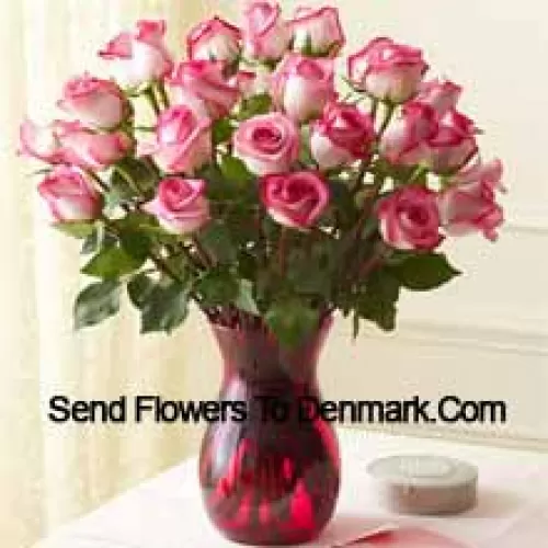 25 Dual Toned Roses In A Glass Vase